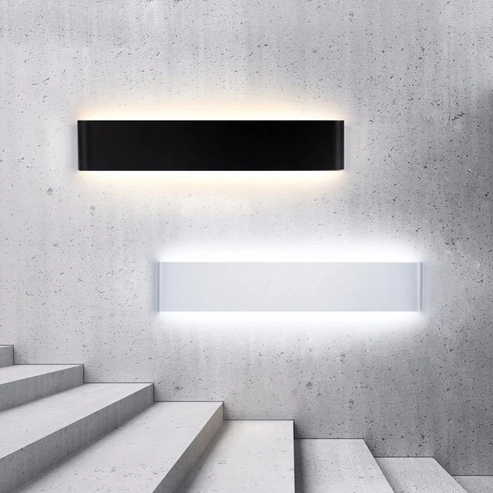Decasa Linear LED Wall Sconce