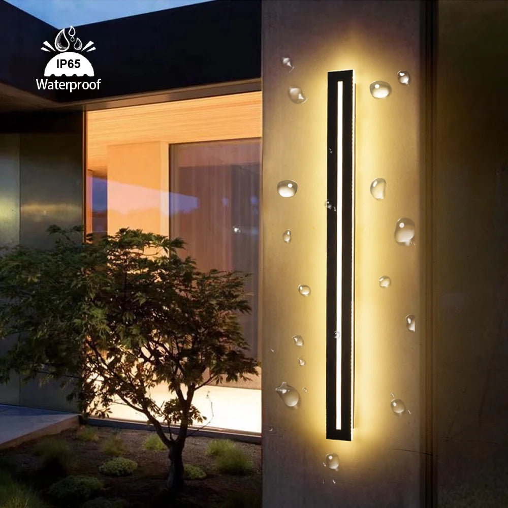 Decasa Linear Outdoor Wall Sconce